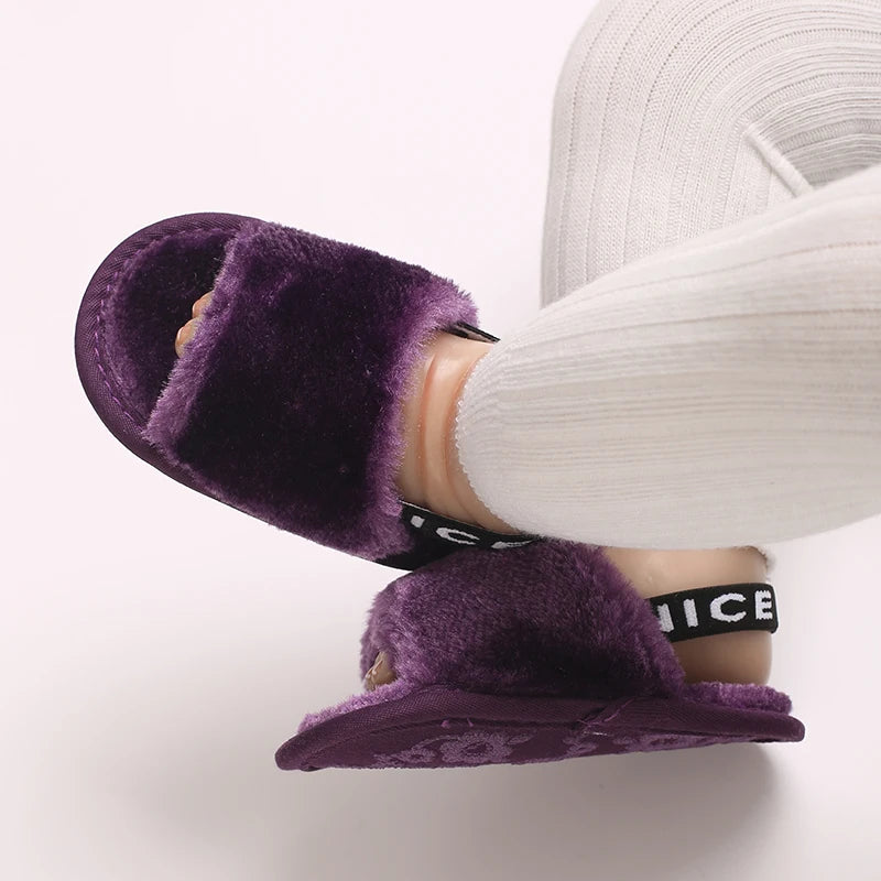 Plush Cute baby toddler Shoes Baby sandals  baby Slippers Suitable For newborn baby girl boy