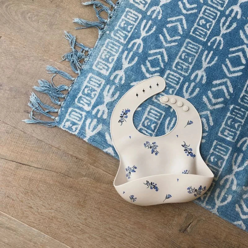 Baby Bibs Ins Style Print Waterproof Soft Silicone Baby Feeding Stuff Cute Pattern Kids Girl Boy Toddler Adjustable Children Bib