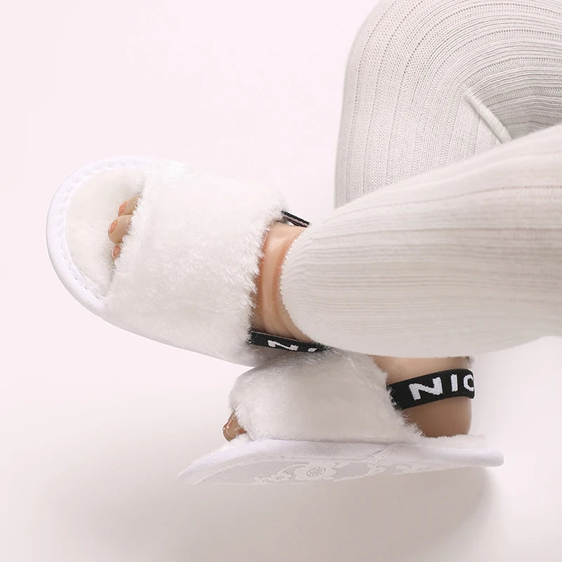 Plush Cute baby toddler Shoes Baby sandals  baby Slippers Suitable For newborn baby girl boy